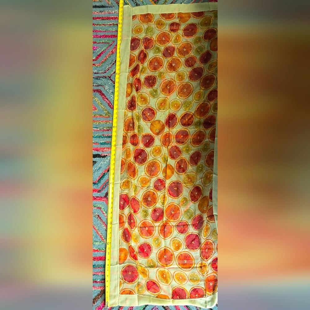 EUC Authentic Gucci Citrus Print Long 100% Silk Scarf 64"x26"‎ - Picture 2 of 9
